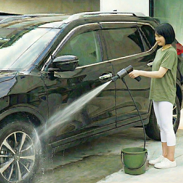 ［ハンディ高圧洗浄機］充電式コンパクトウォッシャー_メイン5