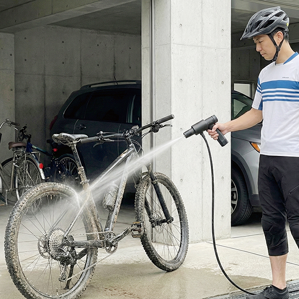 ［ハンディ高圧洗浄機］充電式コンパクトウォッシャー_メイン6