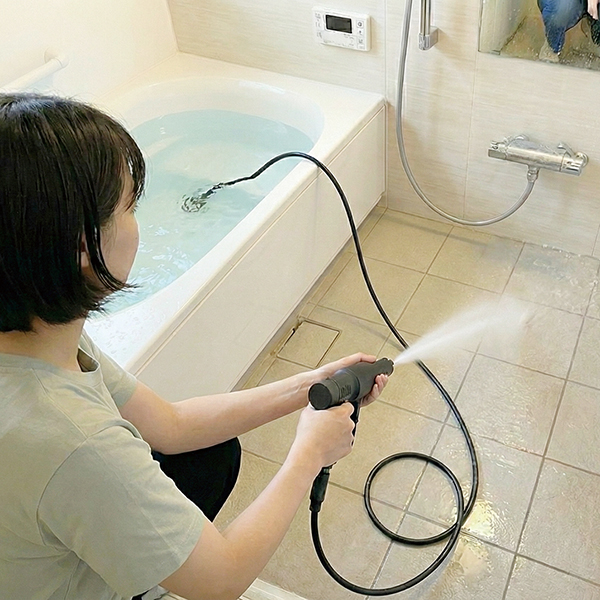 ［ハンディ高圧洗浄機］充電式コンパクトウォッシャー_メイン9