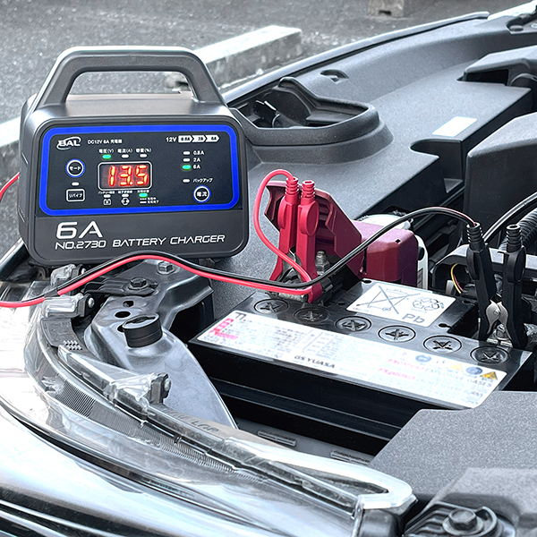 12Vバッテリー専用　DC12V 6A 充電器_メイン5